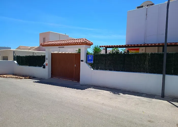Casa Rainbow - Boutique Bed & Breakfast (Adults Only)